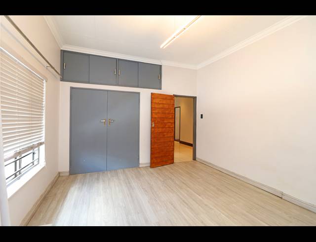 4 BEDROOM HOUSE FOR SALE IN CYRILDENE